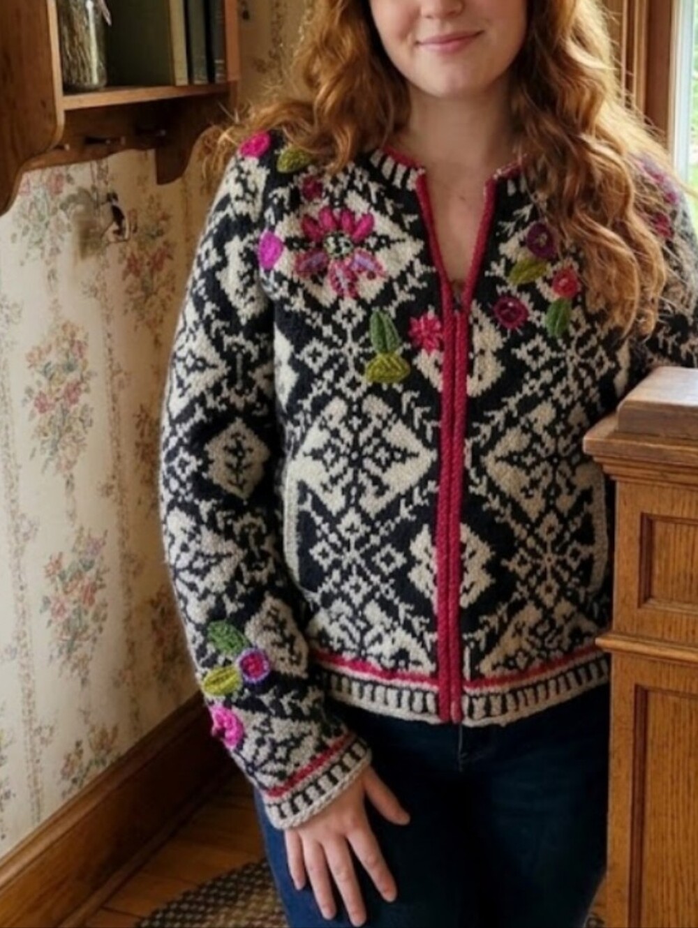 Lost Horizans Cardigan Sweater Women's Large Wool Hand-Knit Floral Cottage Core